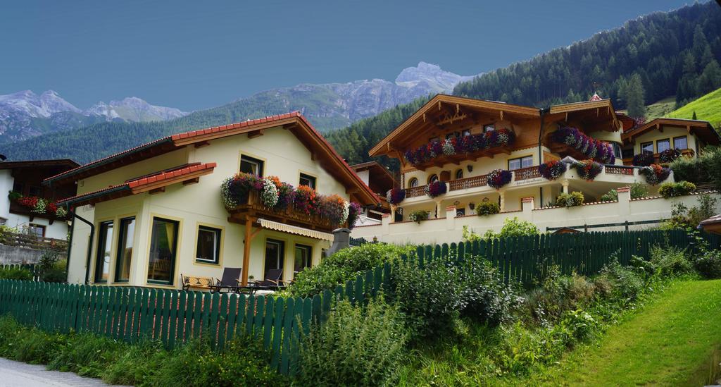 Chalet Olympia Villa Neustift im Stubaital Exterior photo