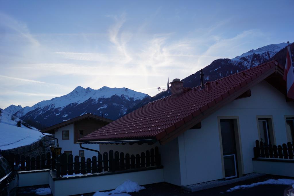 Chalet Olympia Neustift im Stubaital Exterior photo