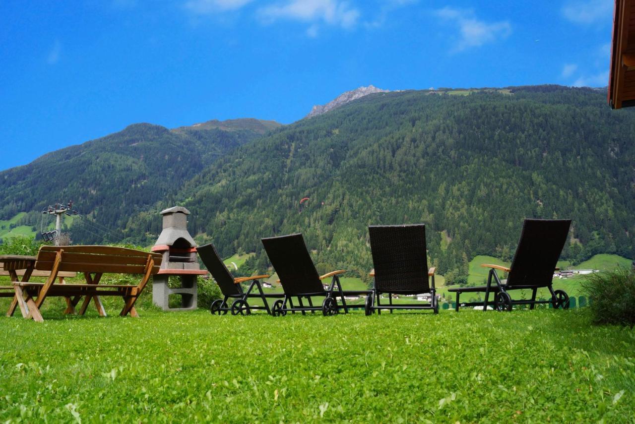 Chalet Olympia Neustift im Stubaital Exterior photo